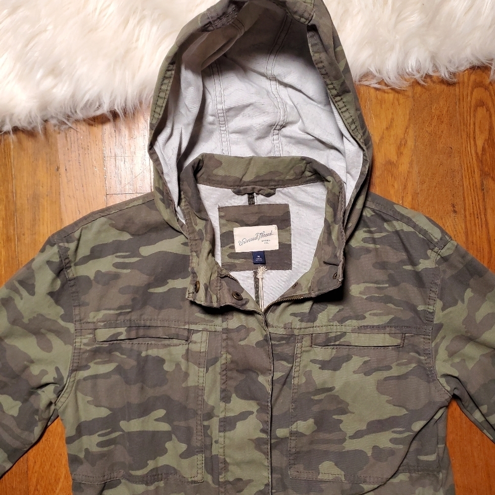 Universal Thread Camouflage Utility Jacket - Picture 11 of 12